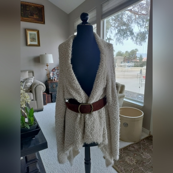 Sweater Coat Cozy Cover nwot - Picture 2 of 4